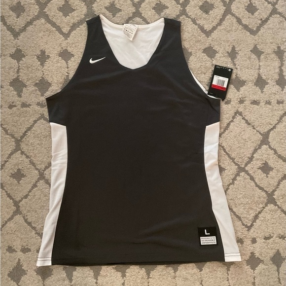 Nike Women’s Reversible Basketball Tank - Picture 1 of 14